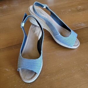 St John's Bay Blue Striped Lawson Wedge Open Toe Sandals Size 10